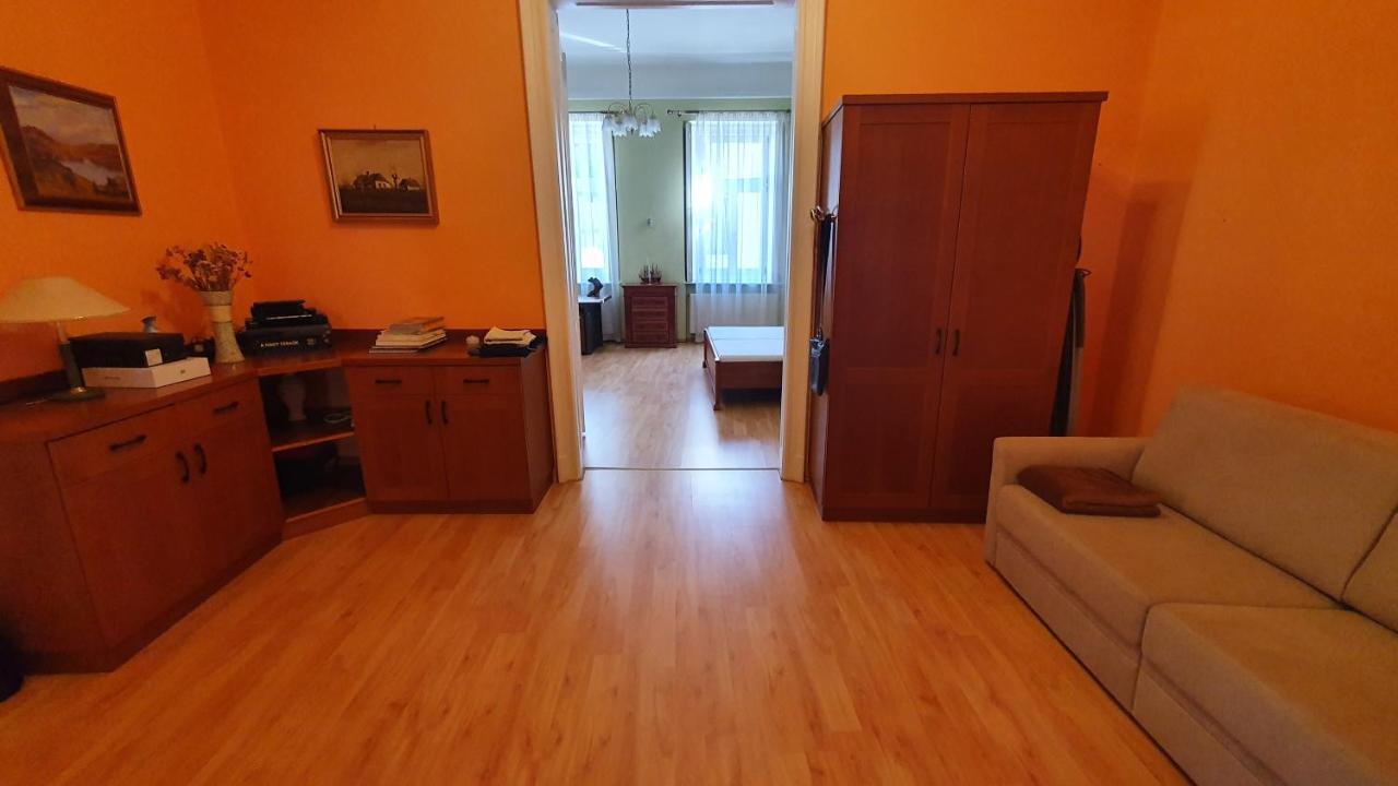 Casa Tajola Apartamento Kecskemét Exterior foto