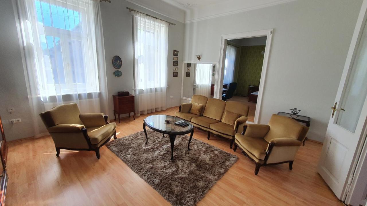 Casa Tajola Apartamento Kecskemét Exterior foto